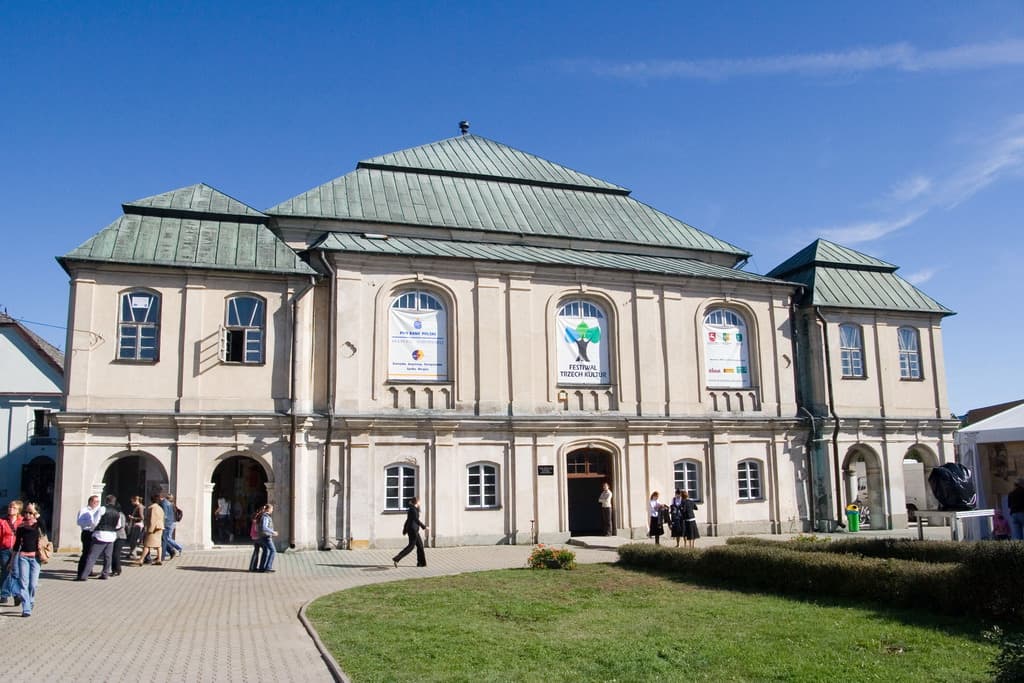 Włodawa — miasto trzech kultur i synagoga z muzeum